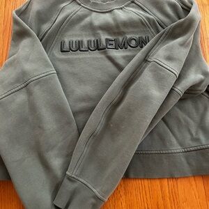 Lululemon cropped scuba crew neck- green eucalyptus